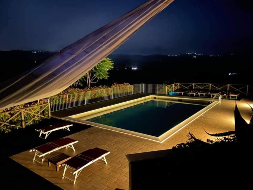 Country-House Pecora Nera Hostal Mosciano SantʼAngelo Exterior foto