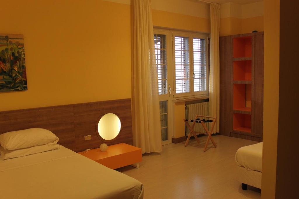 Country-House Pecora Nera Hostal Mosciano SantʼAngelo Habitación foto