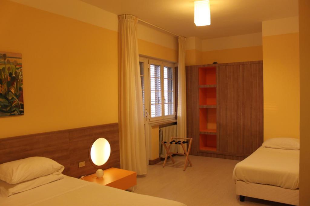 Country-House Pecora Nera Hostal Mosciano SantʼAngelo Habitación foto